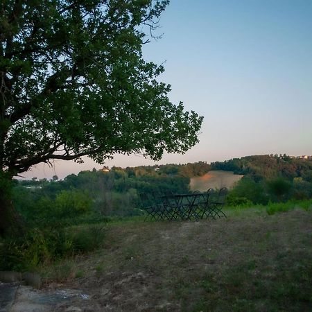 Borghetto Country Apartments Saludecio Exterior photo