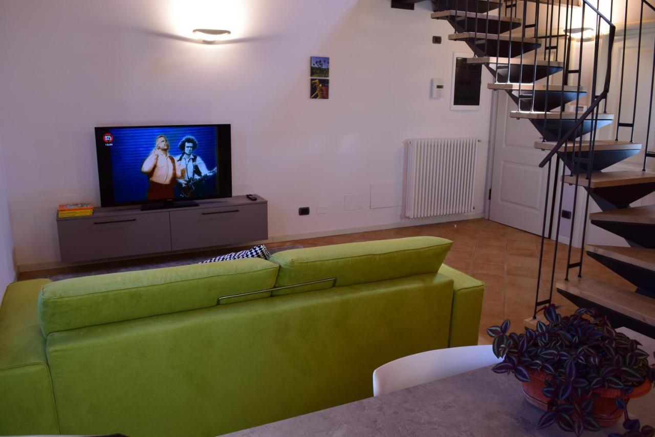 Borghetto Country Apartments Saludecio Exterior photo